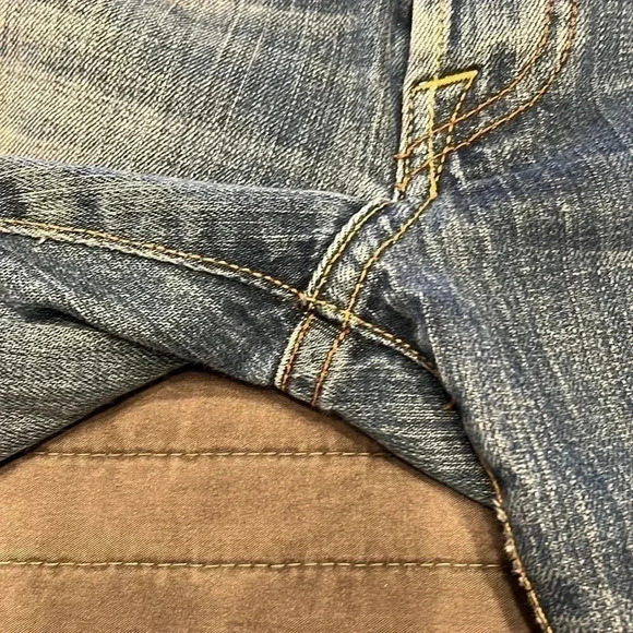 Lucky Brand Button Fly Distressed Denim Jeans Raw Hem Size 26 - Picture 8 of 9